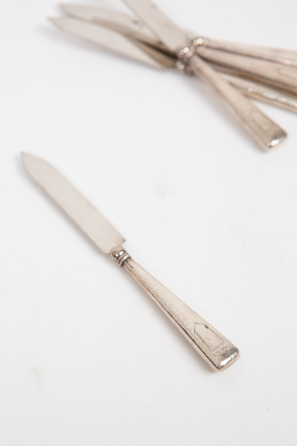 Set Of 5 Antique Petite Fruit Knives