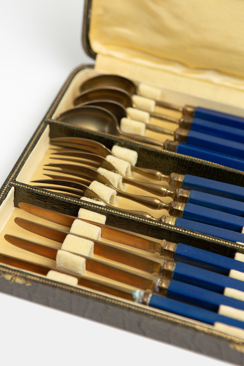 Stern Brothers NY Antique Dessert Cutlery Set