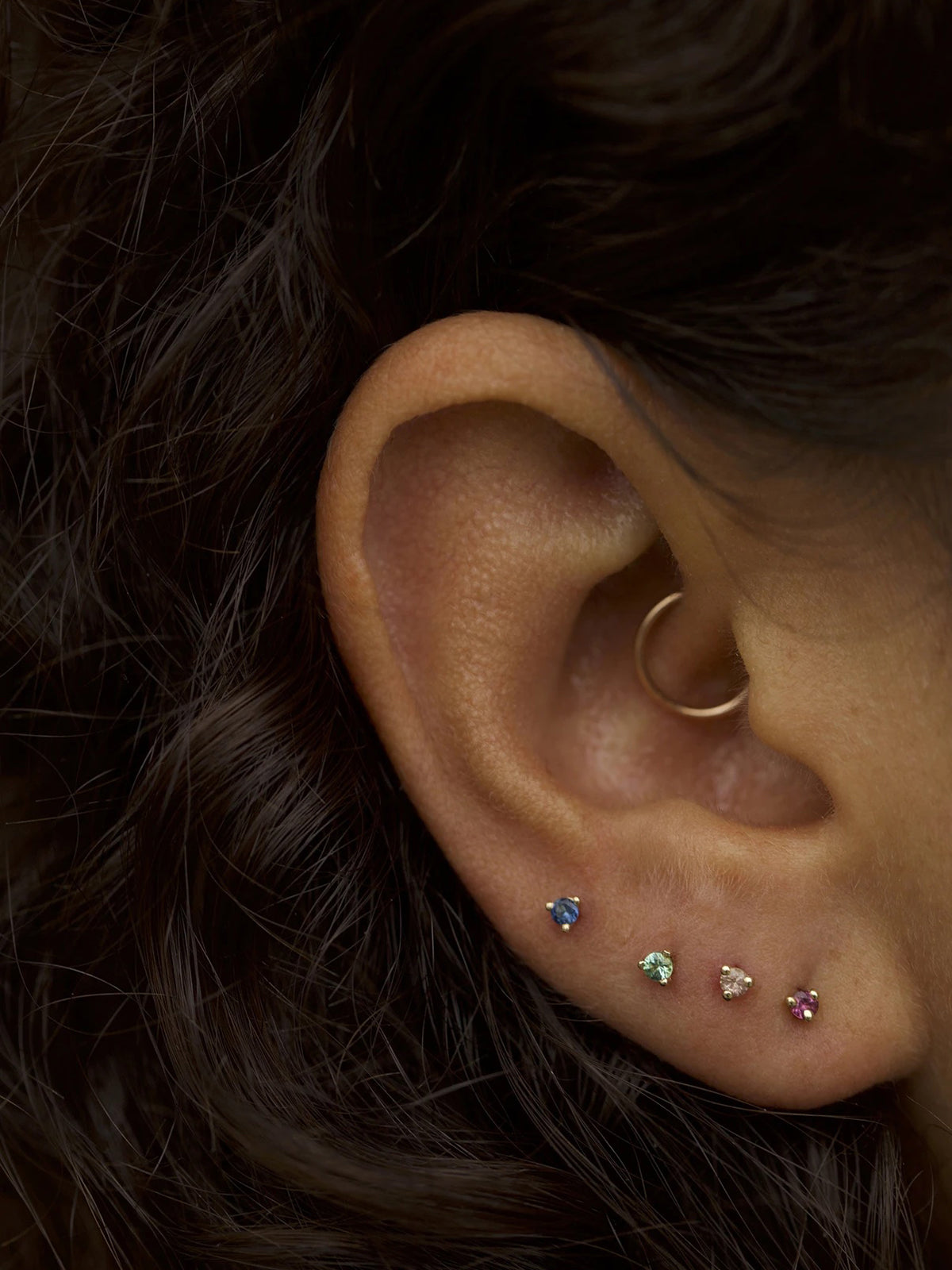 WWAKE Small Dark Blue Sapphire Stud