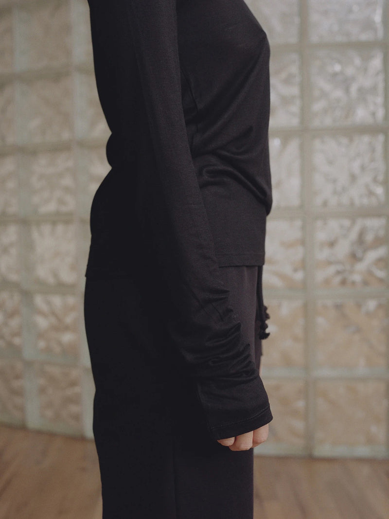 Baserange Long Sleeve Tee in Black