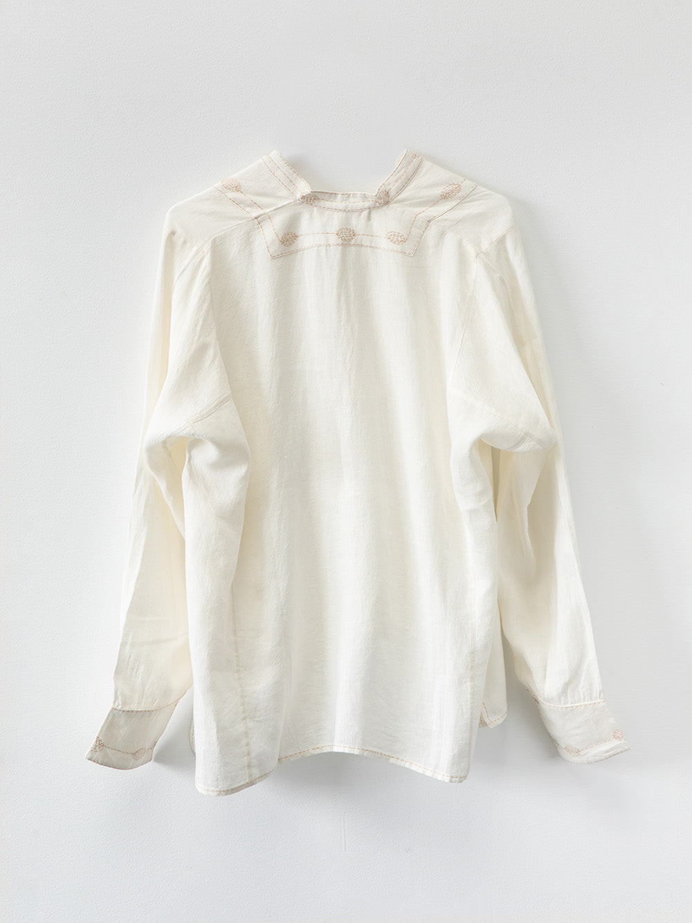 Aarika Linen Hand Embroidered Top in Soft White