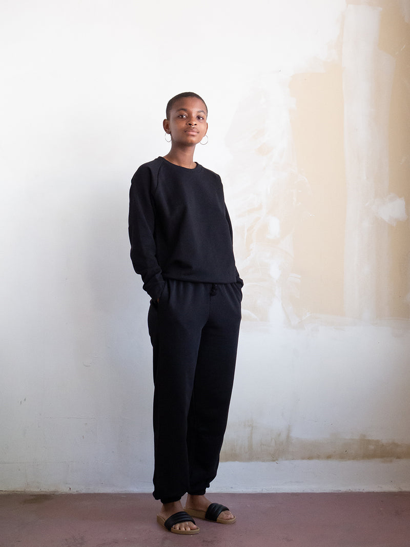 Baserange Sweat Pant in Black – Erica Tanov