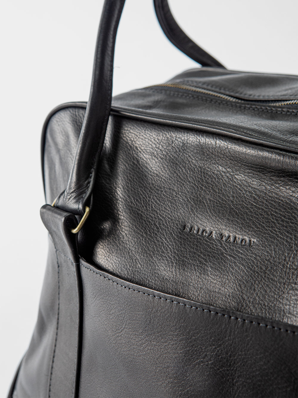 Egon Leather Weekender in Black