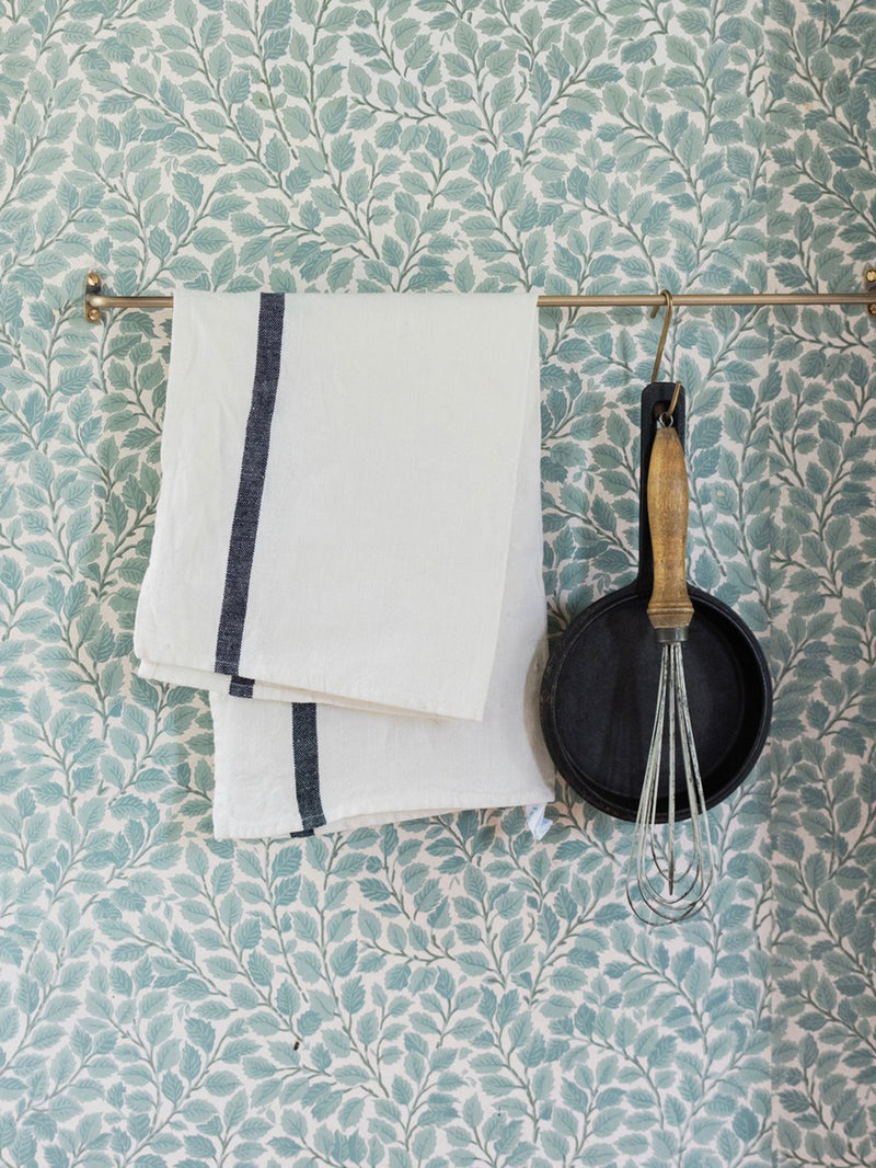 Fog Et Cetera Medium Brass Towel Bar