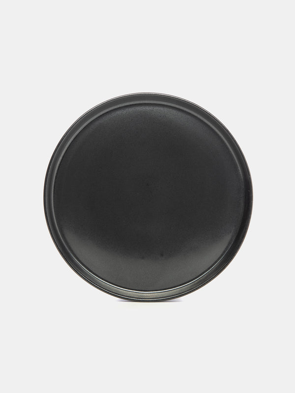 WRF Large Plate in Black
