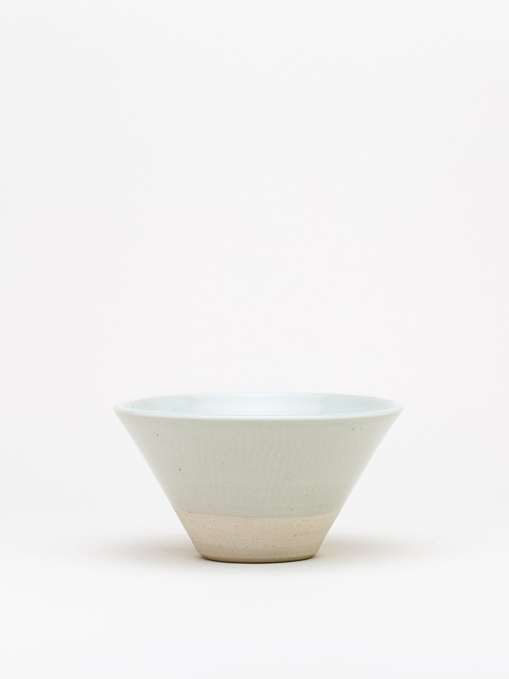 WRF Medium V-bowl in Mist