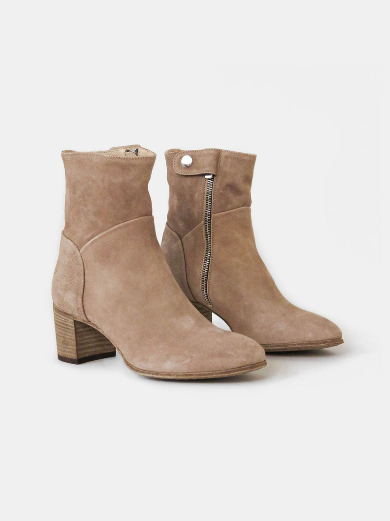 officine creative sarah boot in olivier ecru