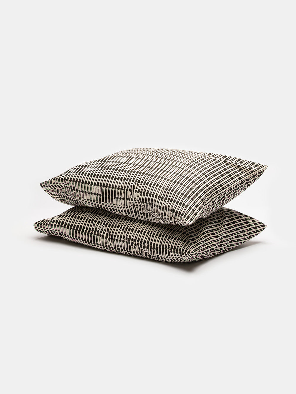 Cotton Pillowcase Pair In Natural And Black Jacobsen