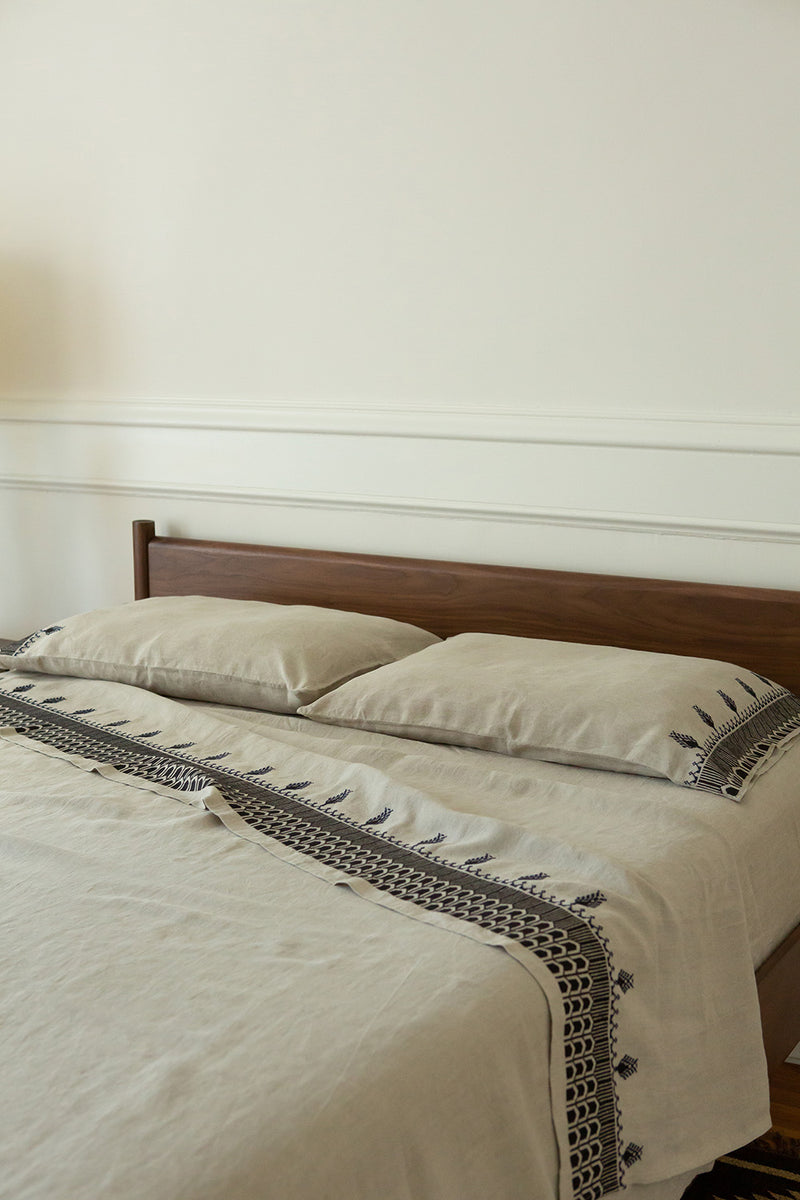 Linen Embroidered Flat Sheet in Cypress