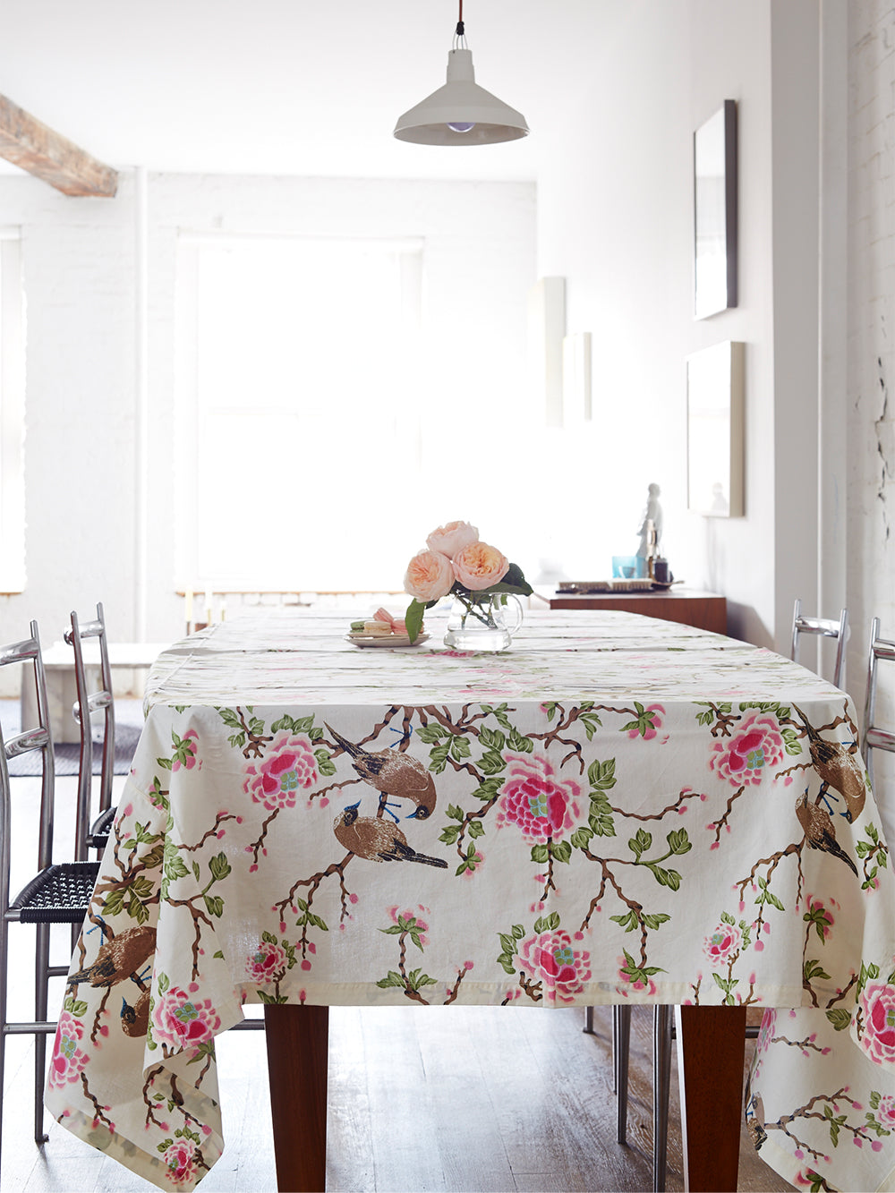 Lovebird Tablecloth in Natural