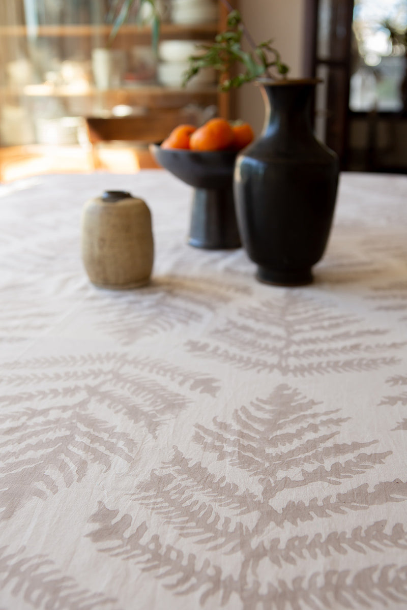 Fern Tablecloth in Dove