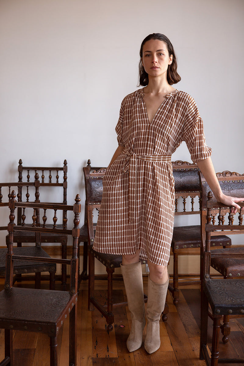 Tynan Silk Crêpe De Chine Dress in Sienna Jacobsen
