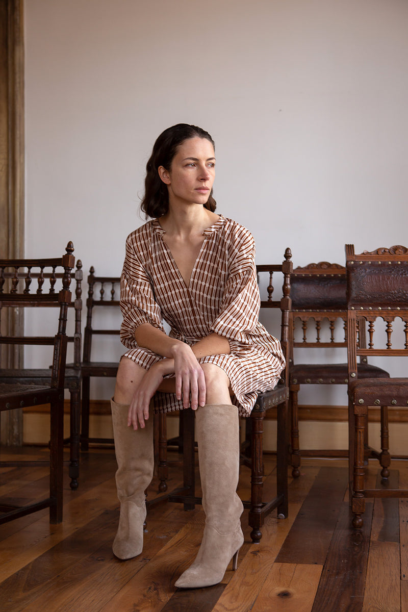 Tynan Silk Crêpe De Chine Dress in Sienna Jacobsen