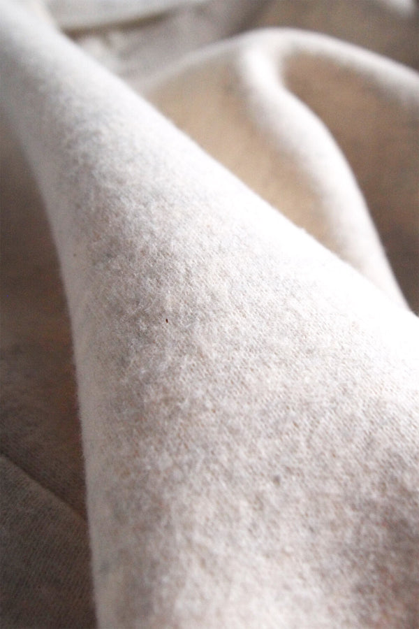 V Room Brushed Fleece Pants In Oat
