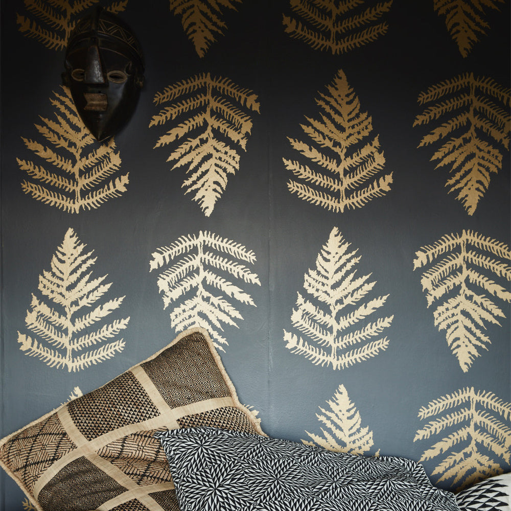 Fern Wallpaper in Charcoal/Gold