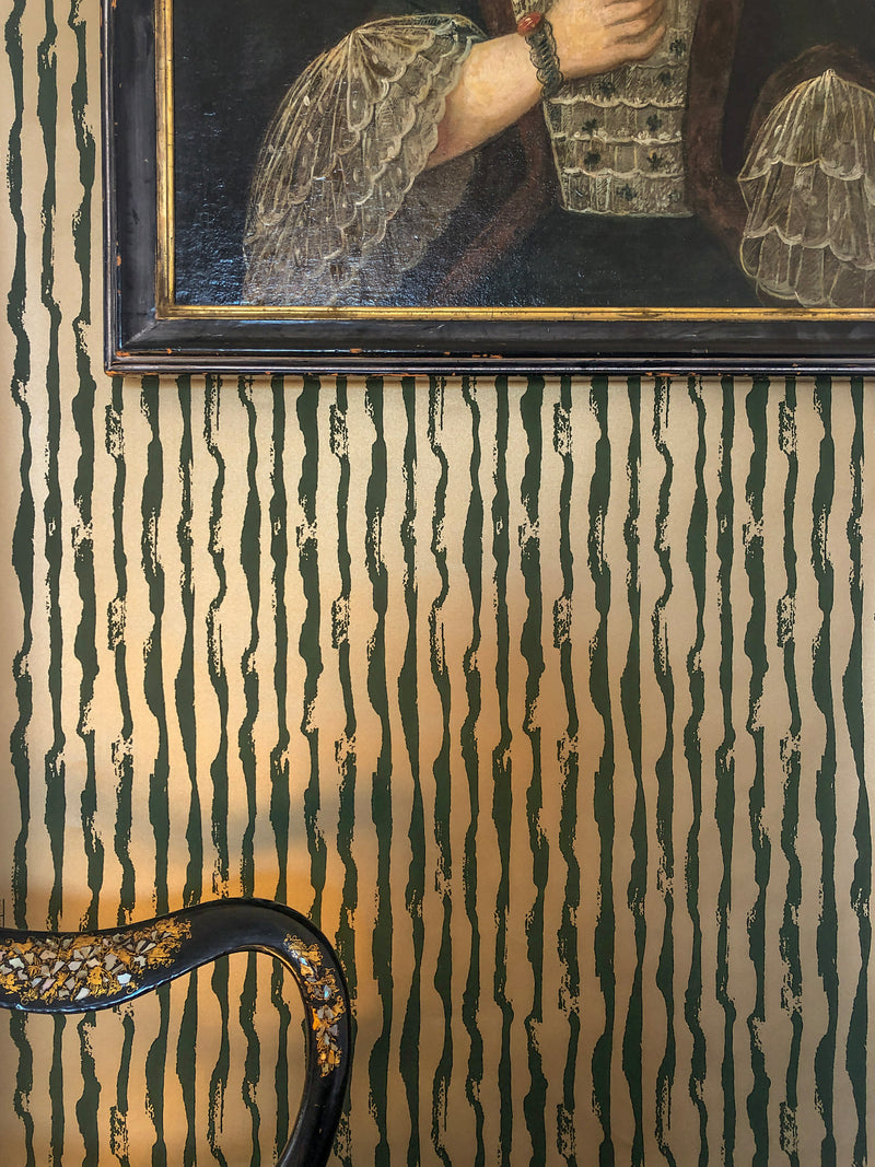 Sample - Alder Wallpaper in Gold Leaf/Kombu